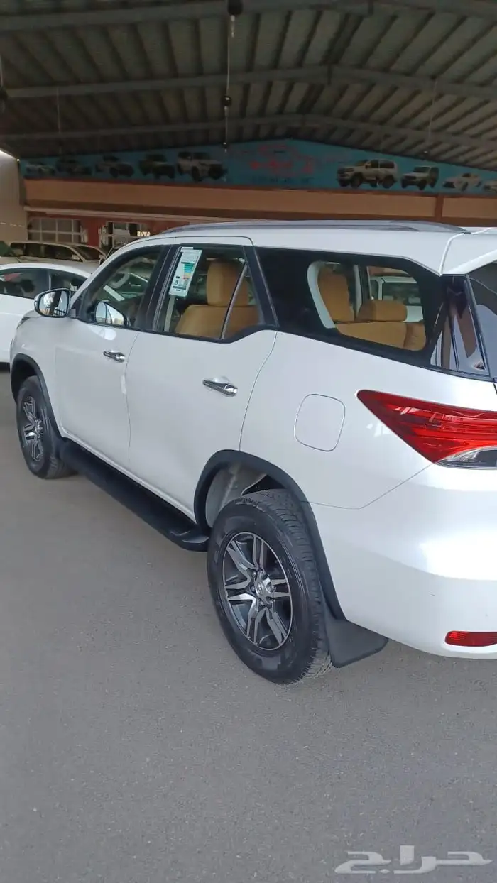 جيب فورتشنر VX1 6 سلندر موديل 2023 (تم البيع) 8