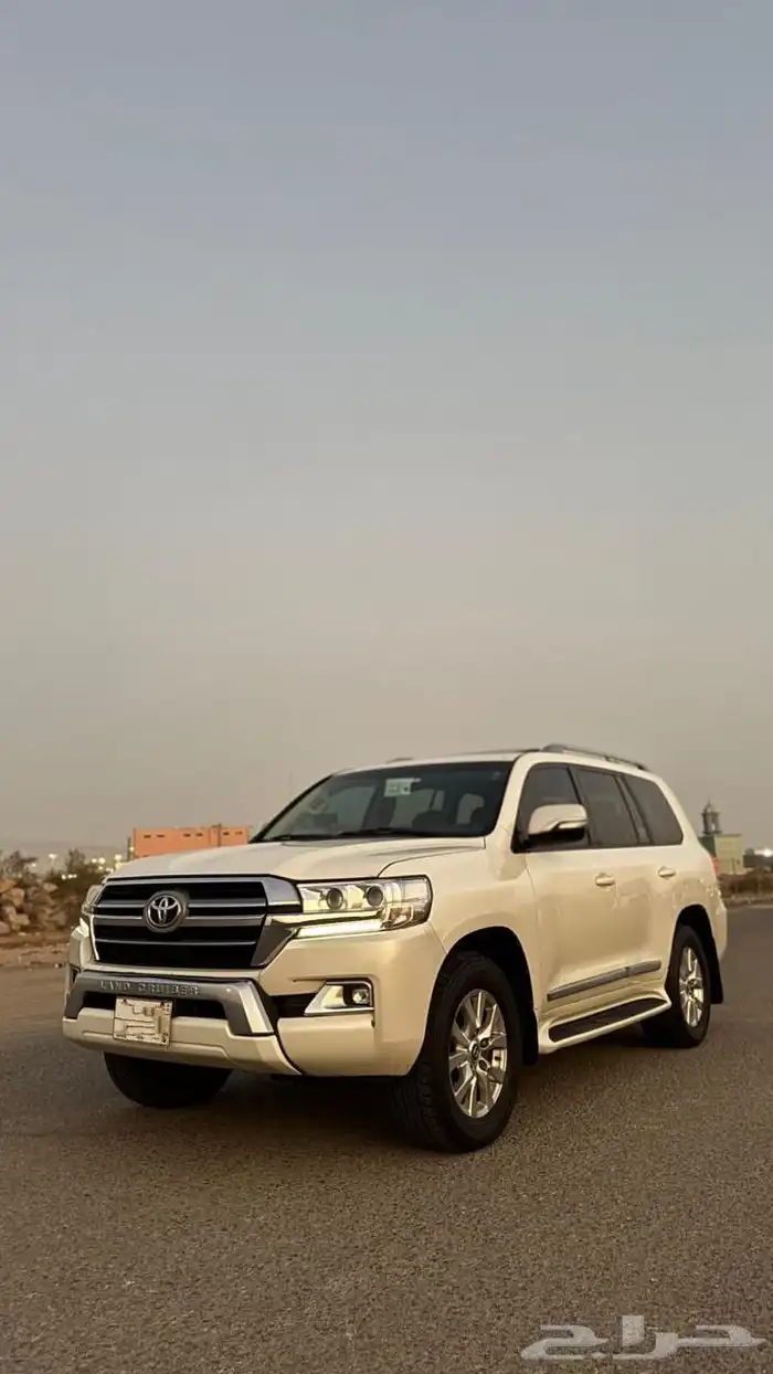 لاندكروزر ديزل 2020 7