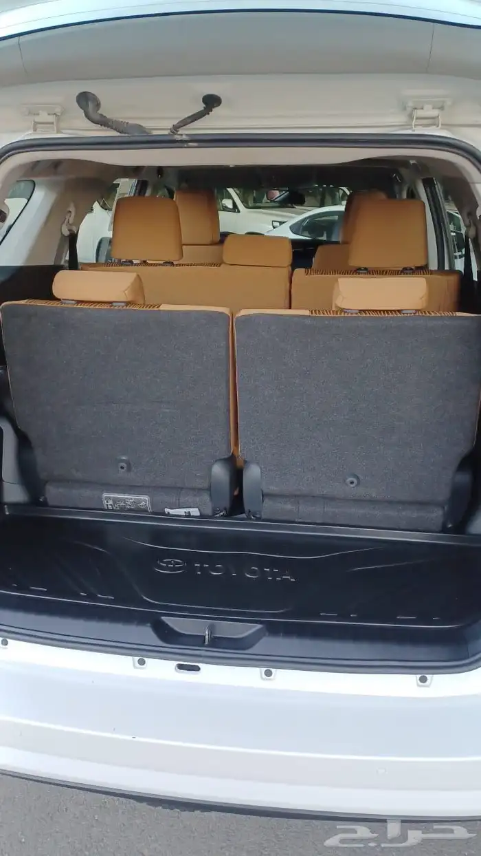 جيب فورتشنر VX1 6 سلندر موديل 2023 (تم البيع) 12