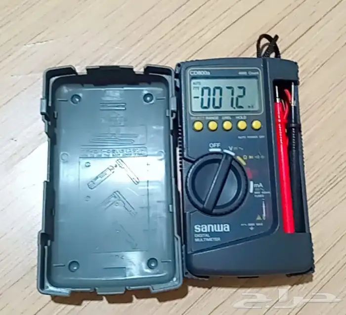 فولتميتر شركة sanwa موديل CS800a 1
