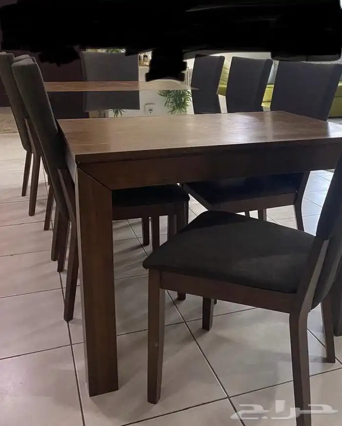 طاولة طعام شريتها من أبيات ب5500 وحاب ابيعها ب3000 ريال 2