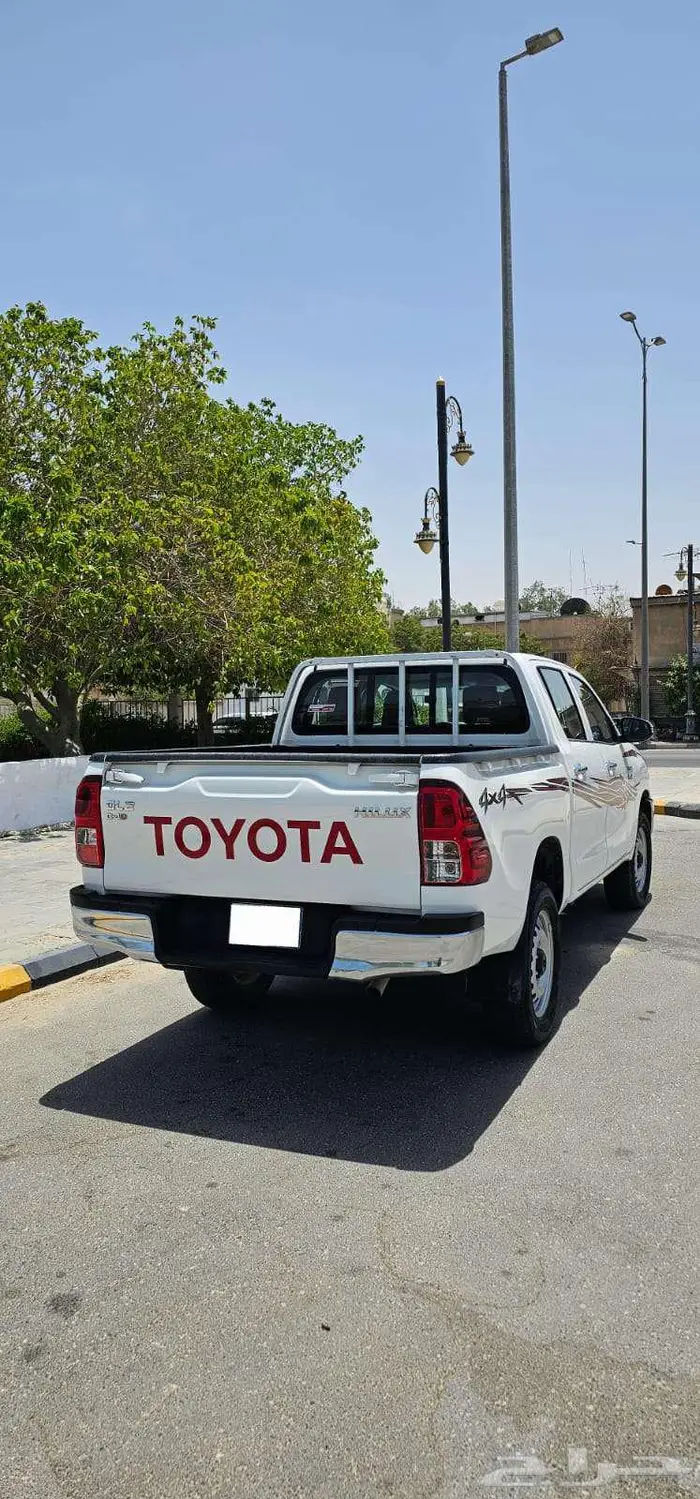 هايلكس 2024 ديزل دبل سلق 2