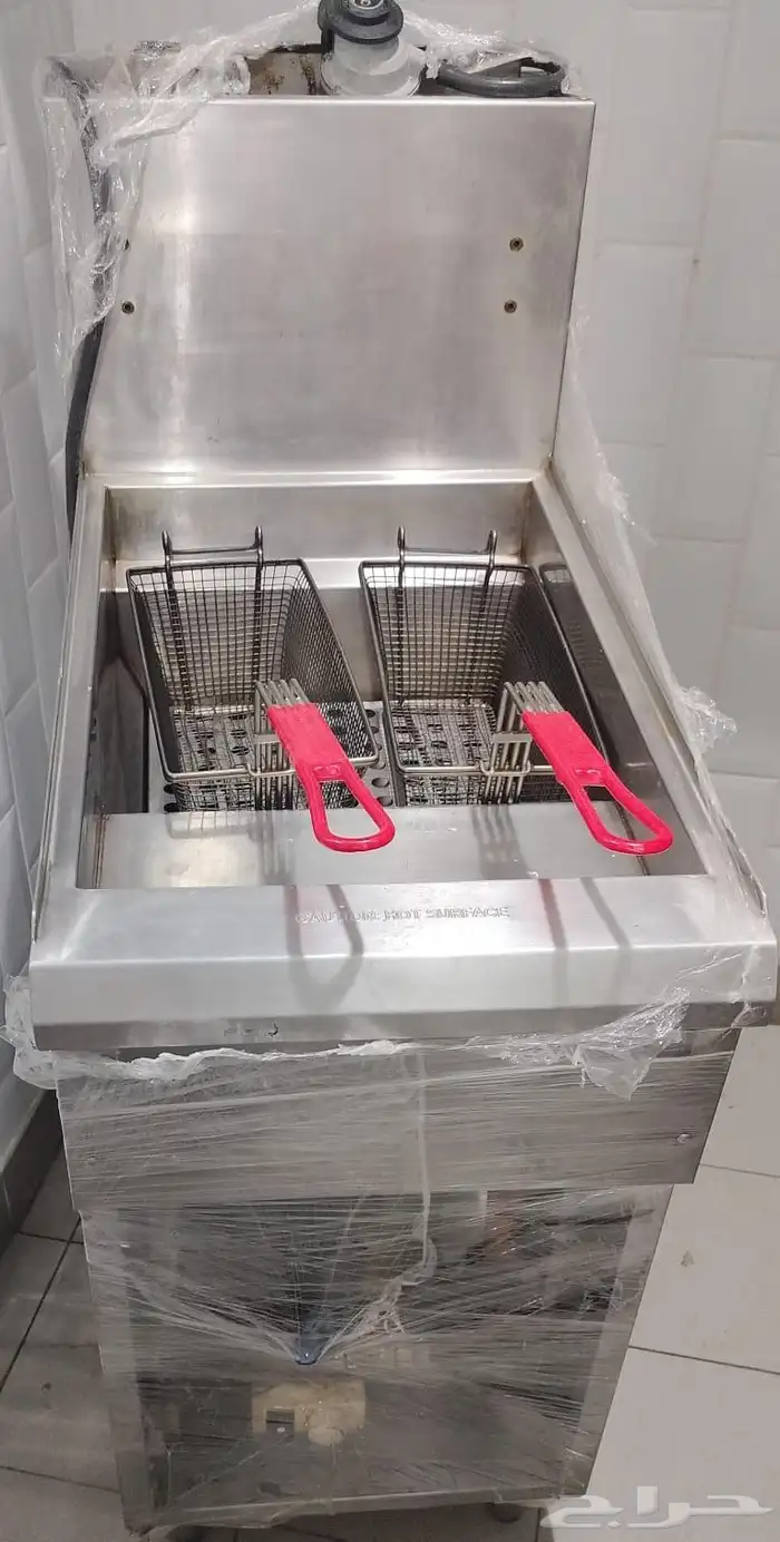 للبيع مجموعة معدات مطعم مستخدمة بحالة نظيفة 4