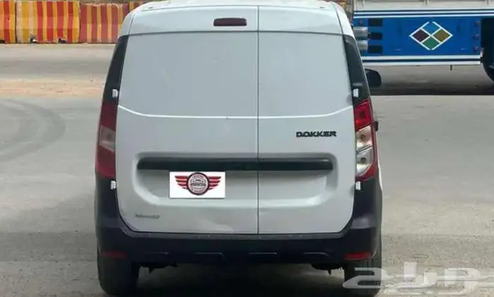 رينو دوكر فان 2022 5