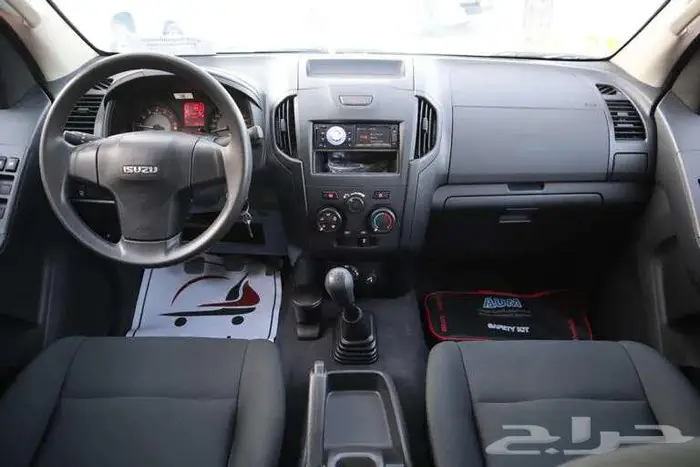 ايسوزو 2025 دي ماكس دبل زجاج كهربا 4