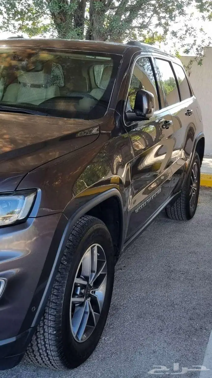 جيب جراند شيروكى 2019 حالة ممتازة 4