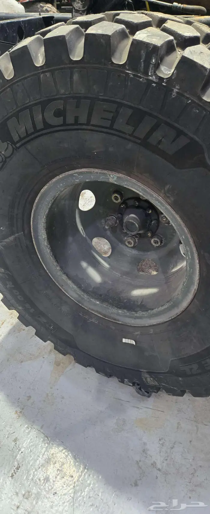 كفرات شاحنة 1400 على 20 0