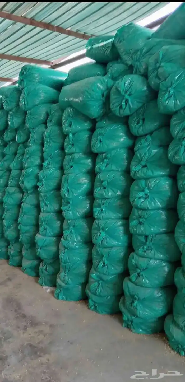 نشارة دواجن وخيول 0