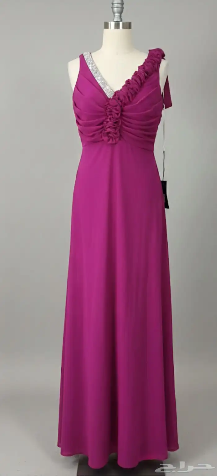 فستان مقاس M من لبنان جديد 0