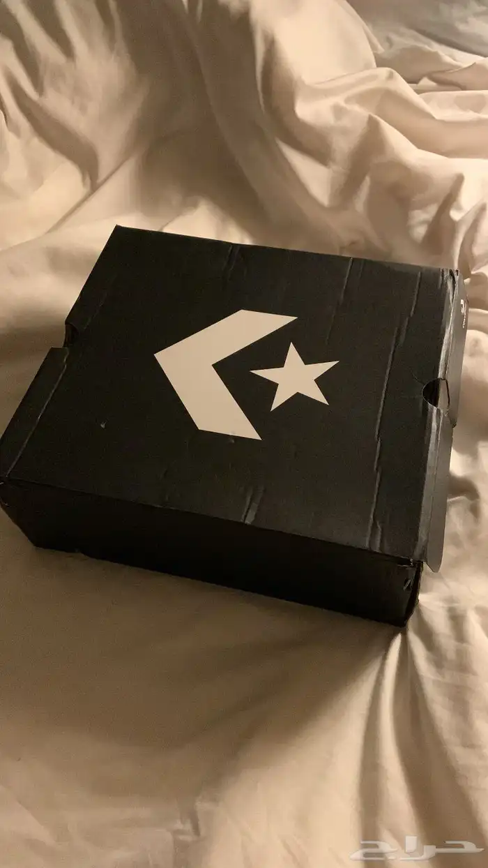 شوز كونفرس للجنسين مقاس39 0