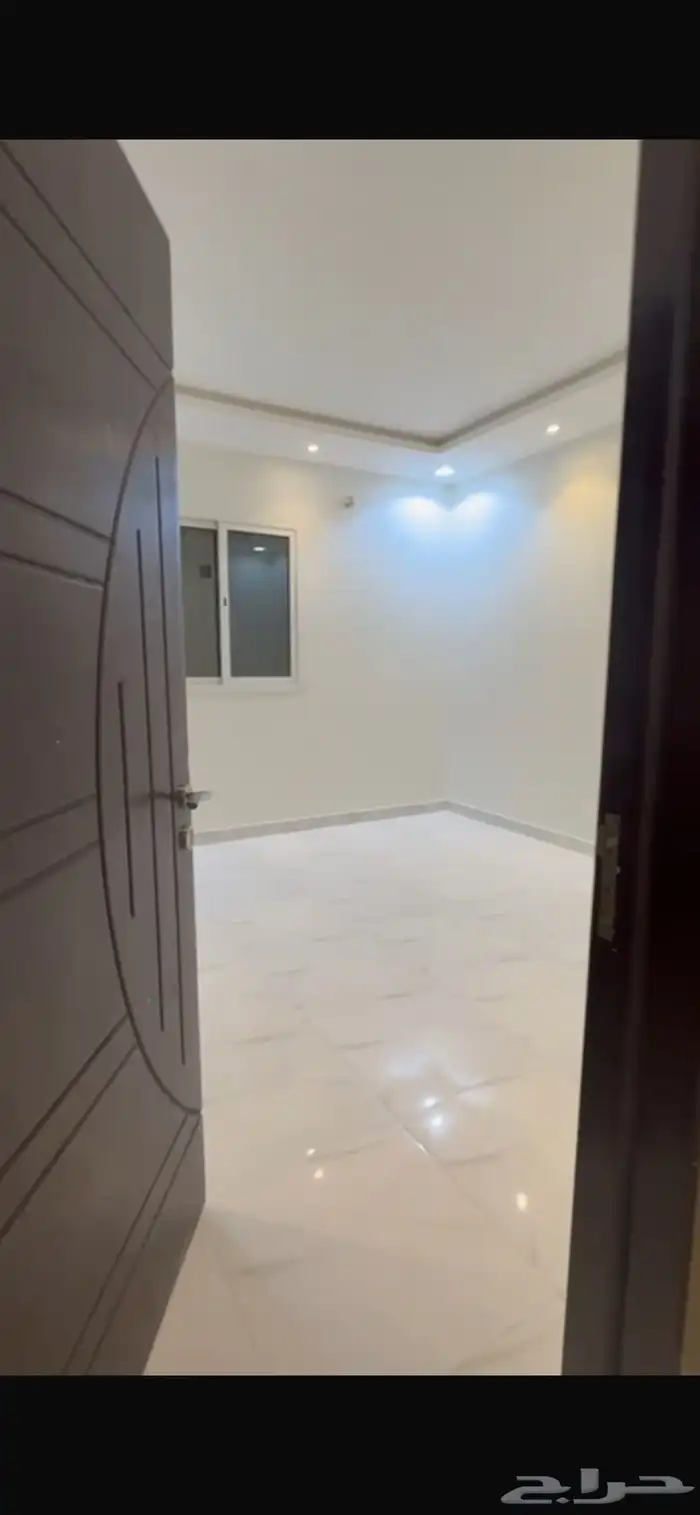 شقه للايجار حي القادسيه 2