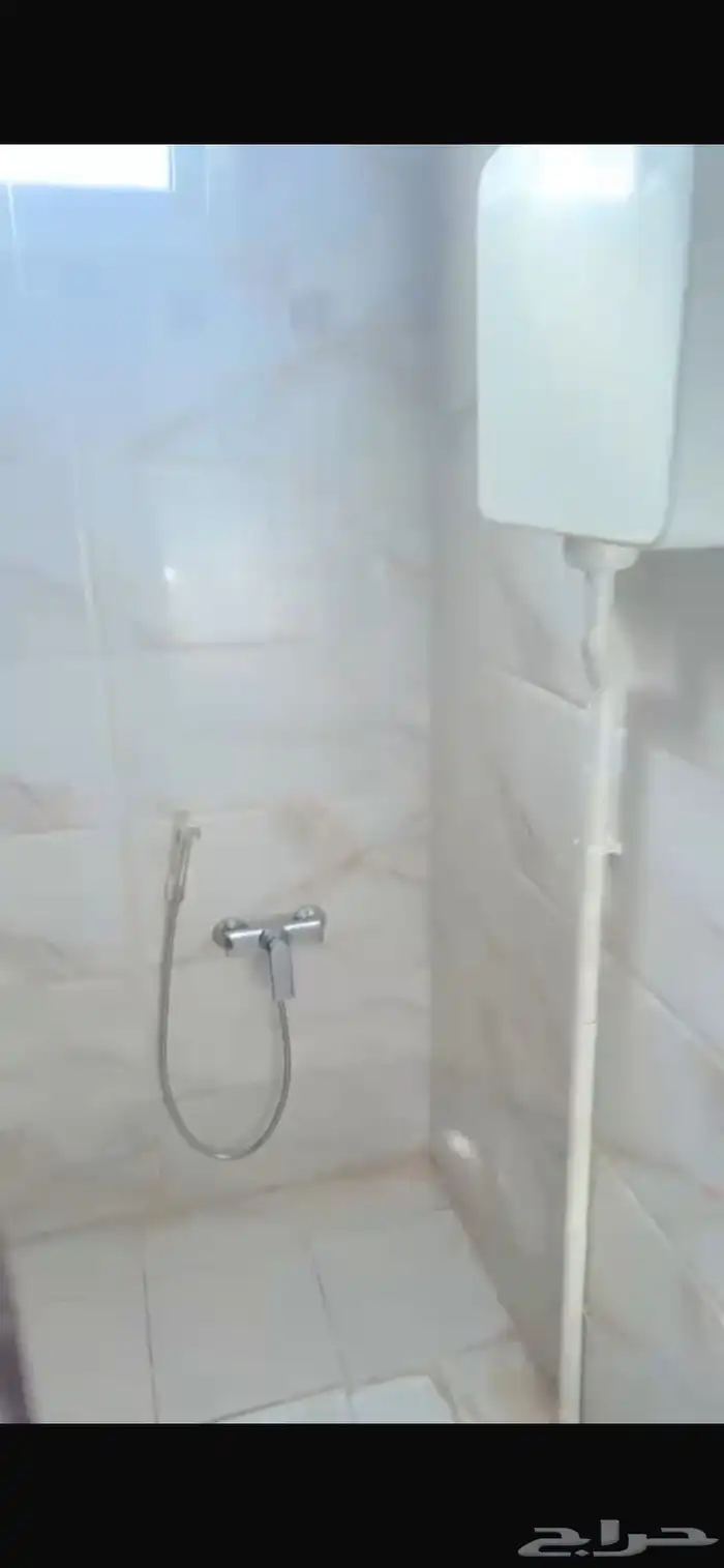 شقه للايجار حي الجنادريه 0