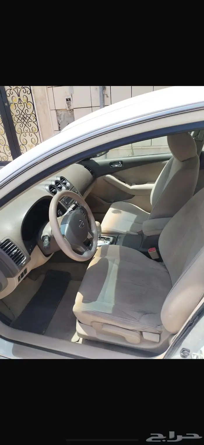 للبيع نيسان التيما موديل 2012 بودي وكالة . 6