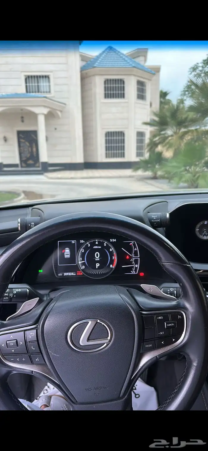 لكزس ES250   2022 للبيع 7