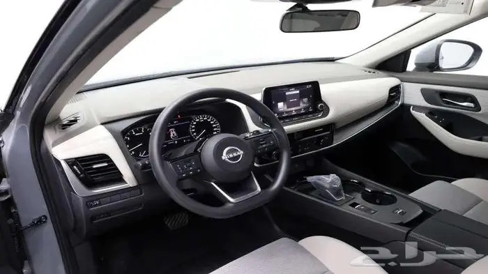 نيسان اكستريل 7 مقاعد دبل وبدون دبل 2026 6