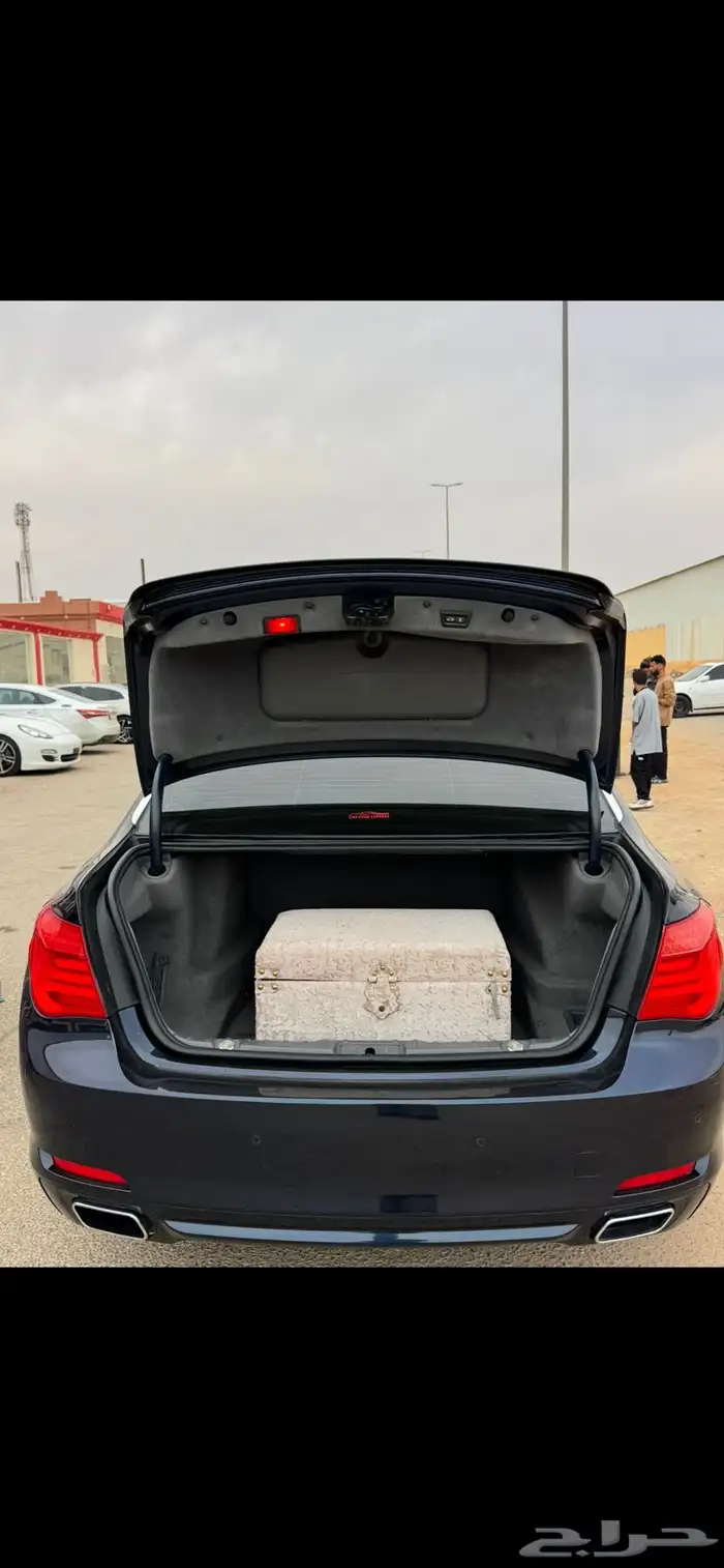 بي ام 2010 730 فل الفل مخزن 5