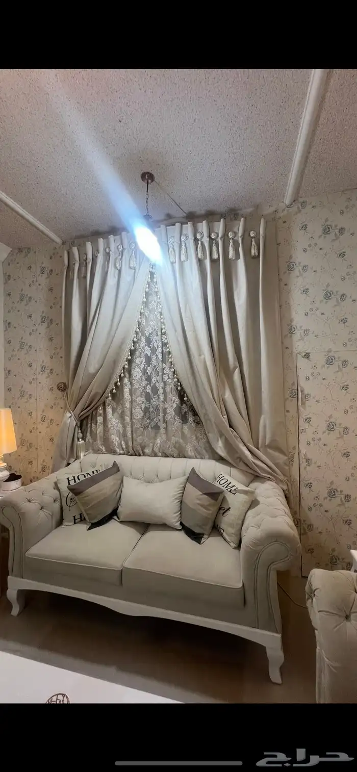 لبيع كنب وثلاجة ظهرة لبن 1