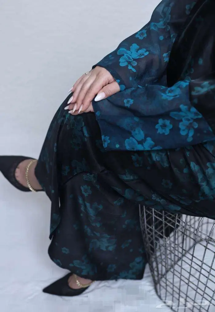 عبايات فخمة جاهزة للبيع بالجملة - التوصيل مجانا بالسعودية 5