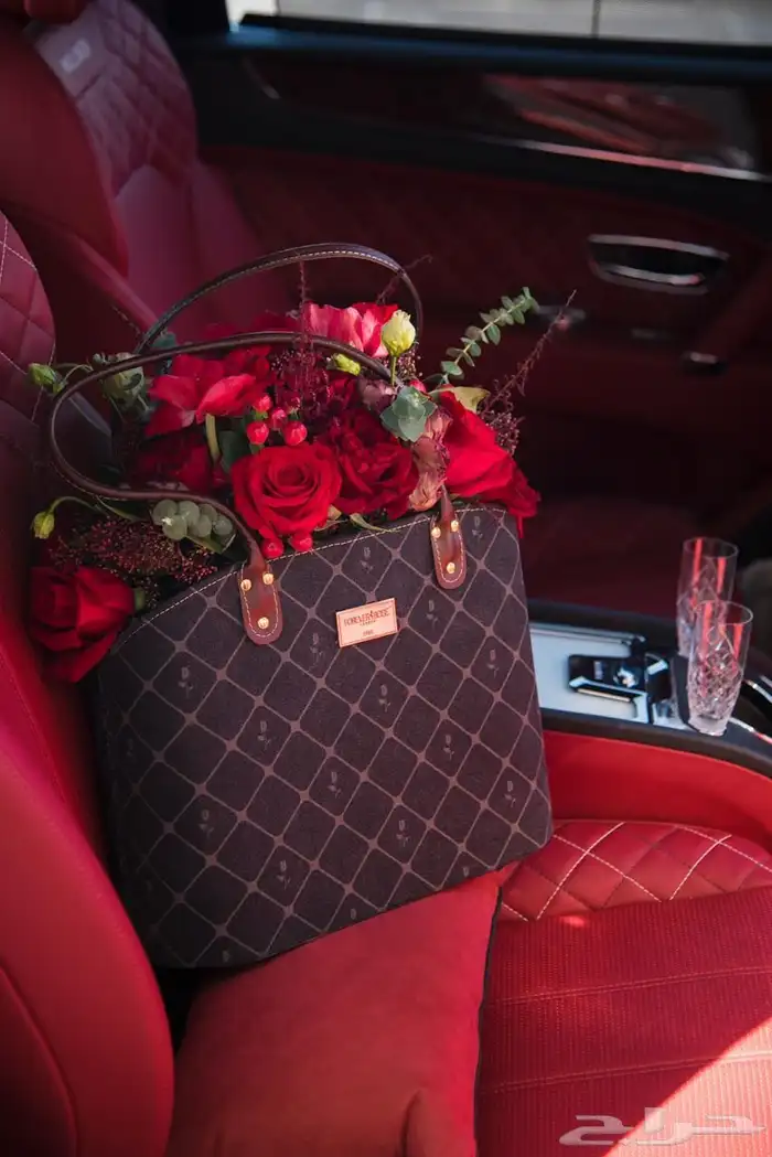 تقبيل محل ورد 37