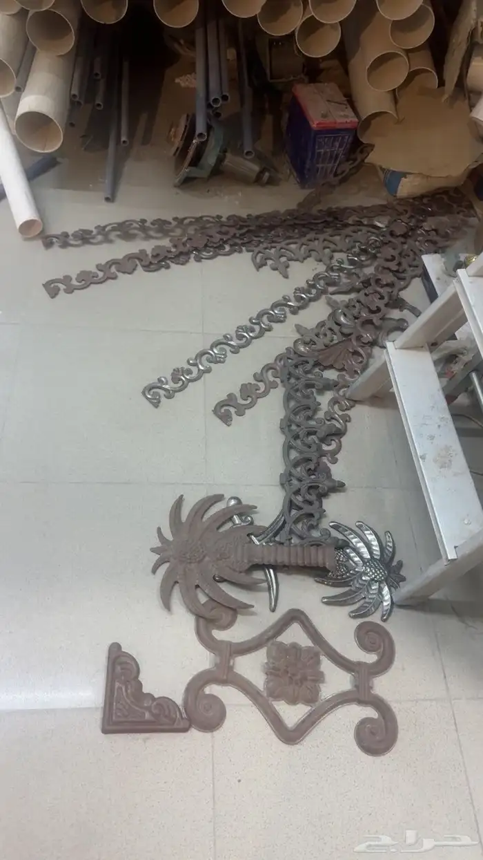 كميات ديكور ابواب حديد مسامير مقاسات مختلفة 0