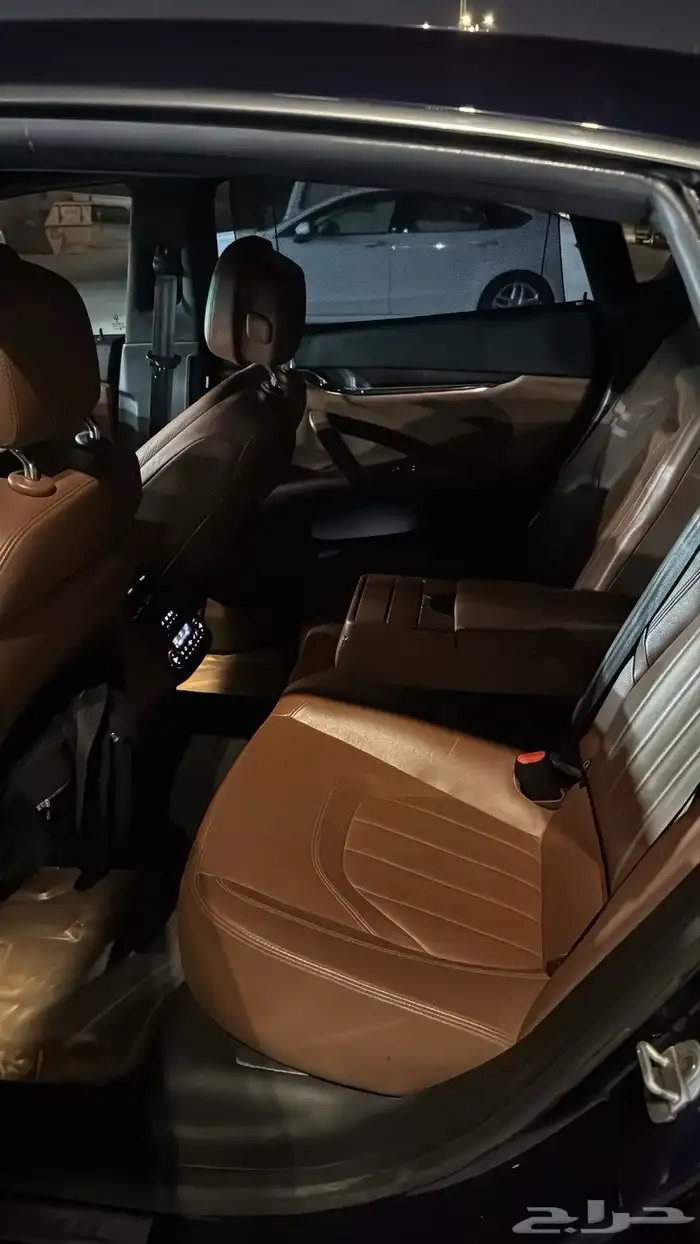 للبيع مازيراتي 2015فل كامل 4