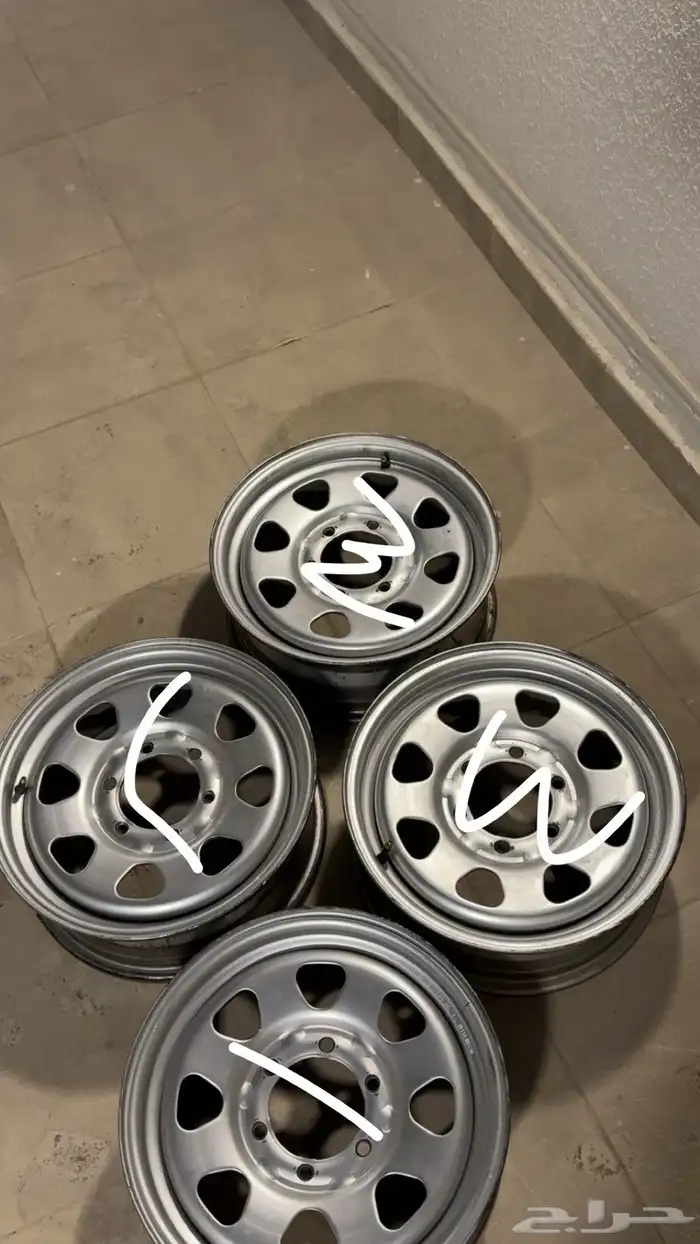 جنوط باترول 2005 ستاندر اصلية نظيفة مقاس 16 ست بلوط 4