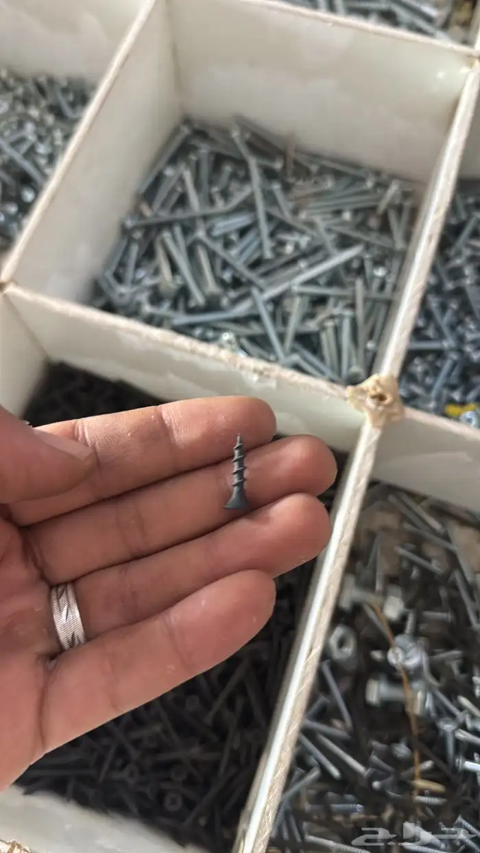 كميات ديكور ابواب حديد مسامير مقاسات مختلفة 7