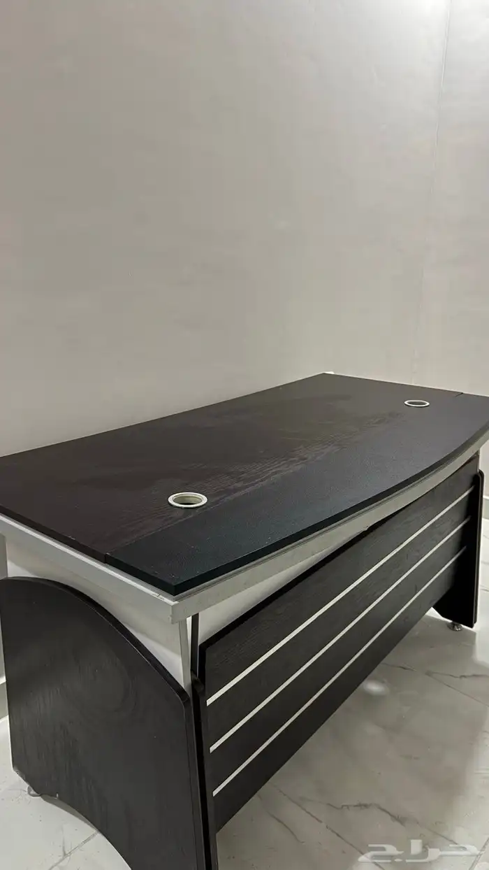 مكتب كمبيوتر 1