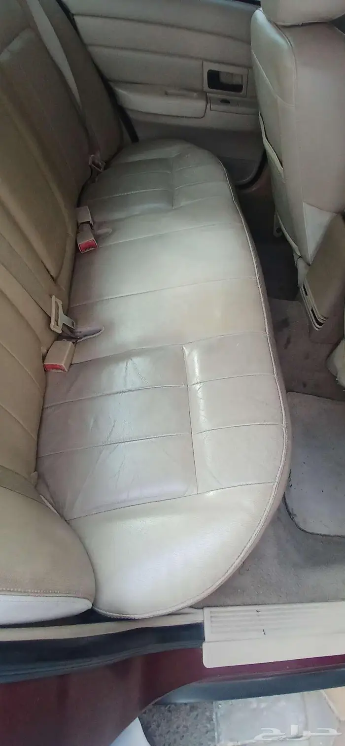 مقاعد كرون فاكتوريا للبيع نظيييف 3