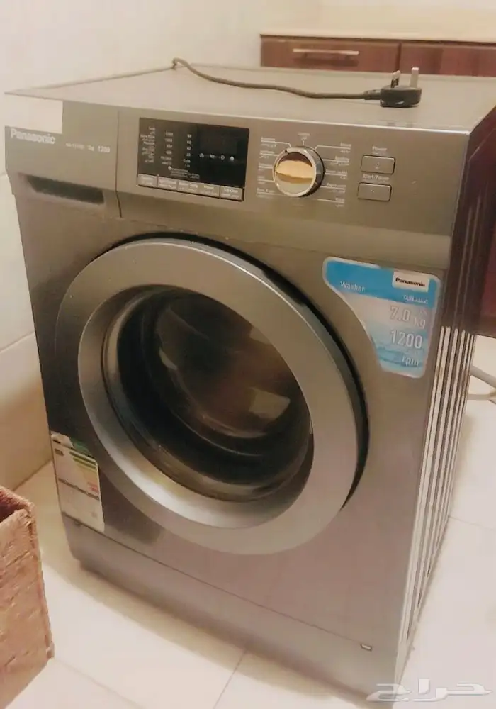 خزان ماء للصامل اثاث منزلي للبيع المتبقي منه 0