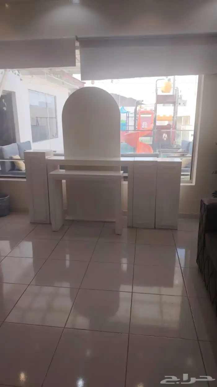 طاولة استقبال 0