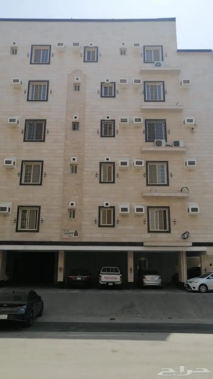 شقة جديدة للايجار في حي التيسير 0