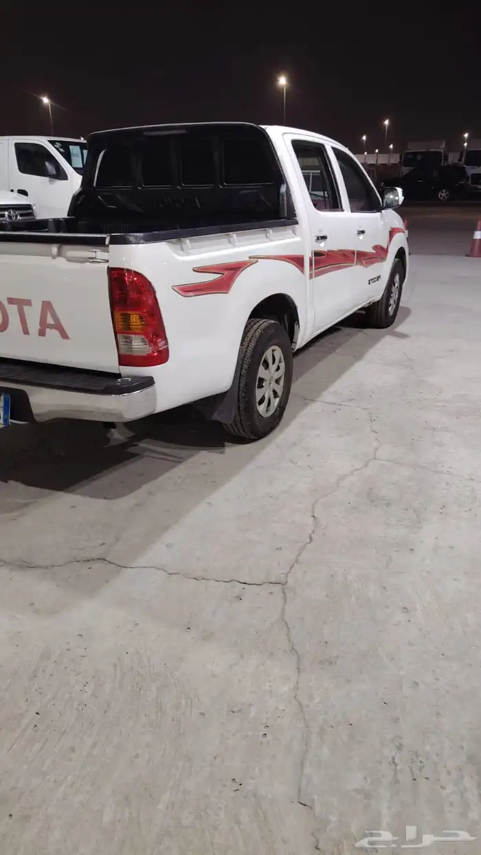 تويوتا هايلكس 2011 4