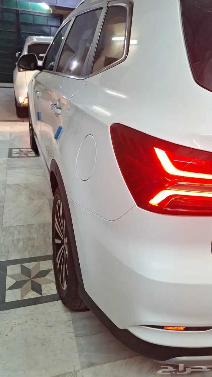 جيب ام جي Rx5 2