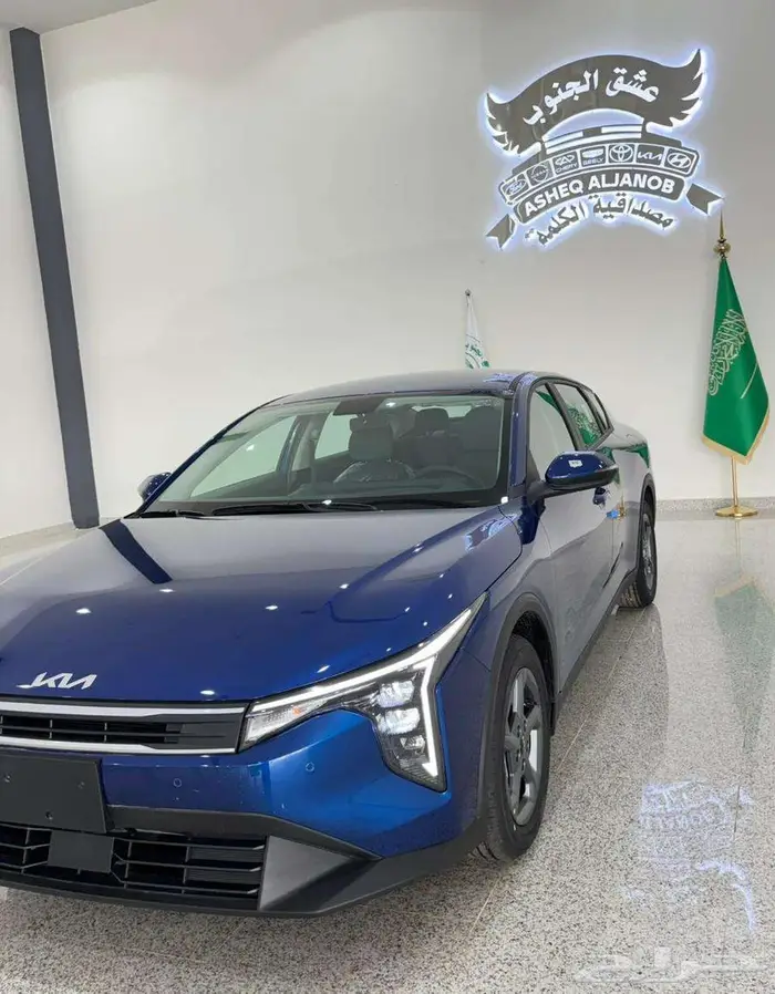 كيا k4 2026  أناقة - وأداء - واستهلاك منخفض 8