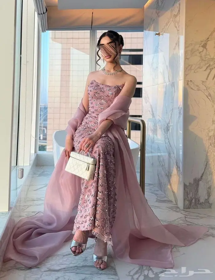 فساتين فخمه نشحن لكافه مدن المملكة وخدمة توصيل للبيت 30