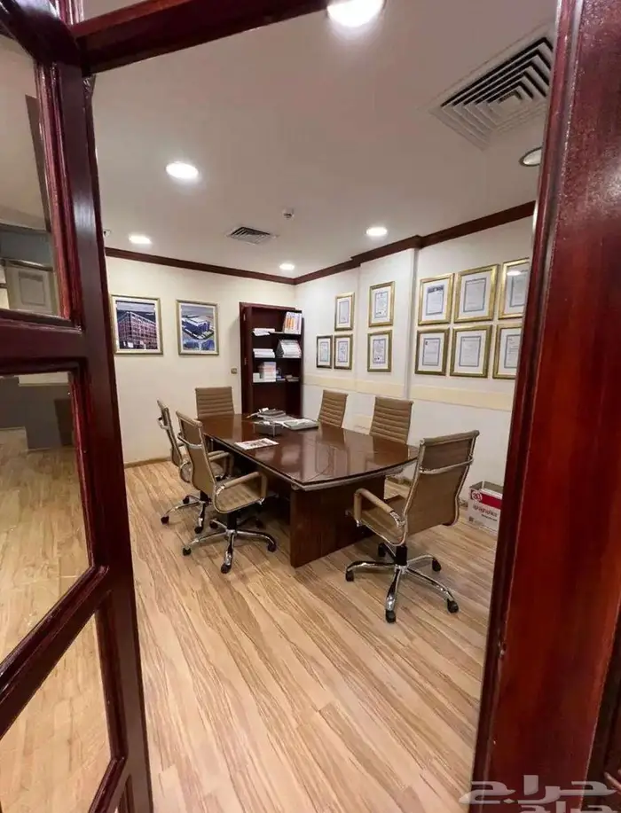 آثاث مكتبي 2