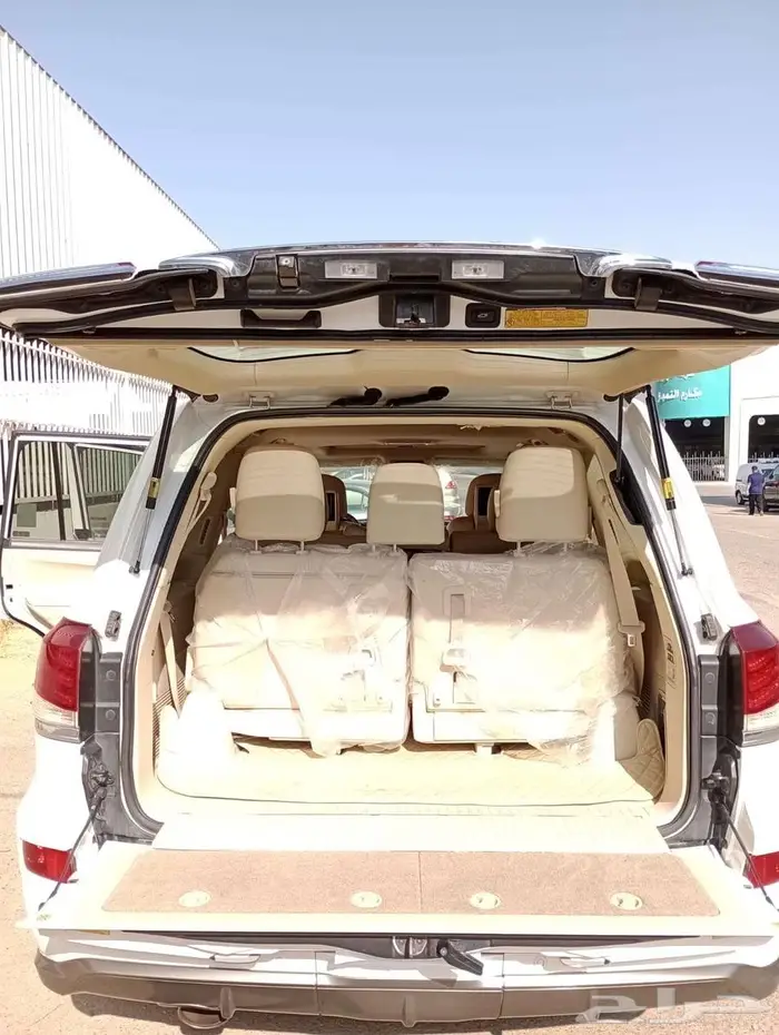 لكزس ال اس 570 موديل 2014 7