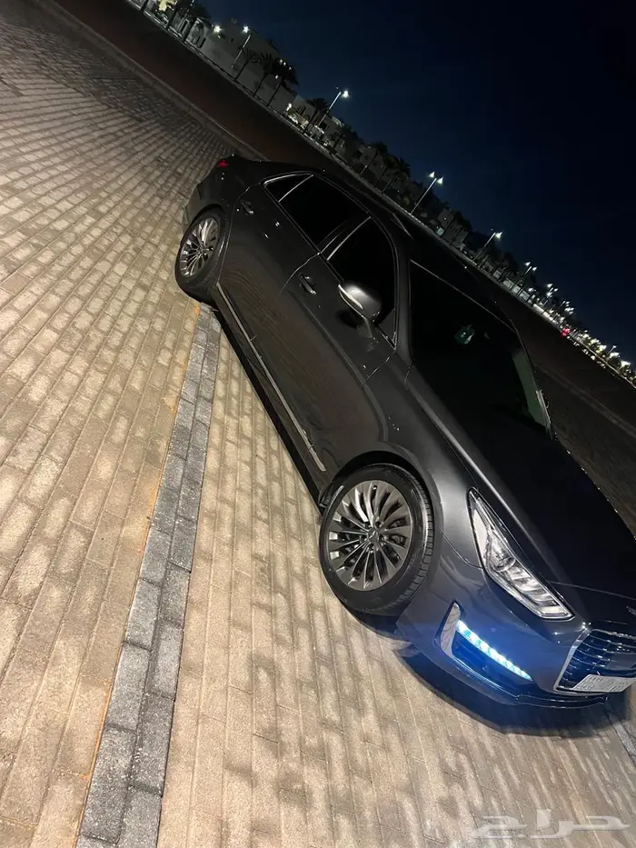 جينسس جي 90موديل 2018 رويال 13