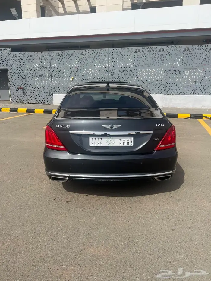 جينسس جي 90موديل 2018 رويال 17