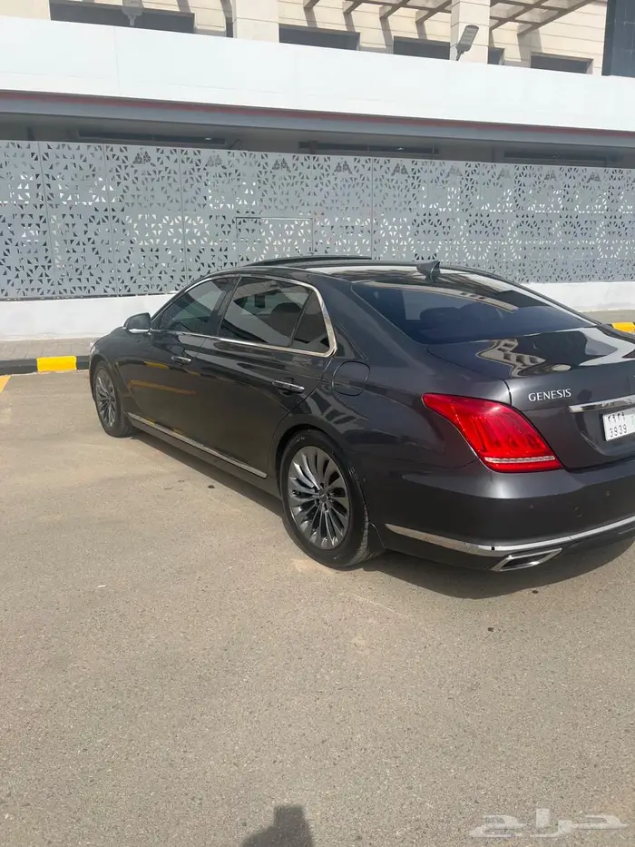 جينسس جي 90موديل 2018 رويال 18