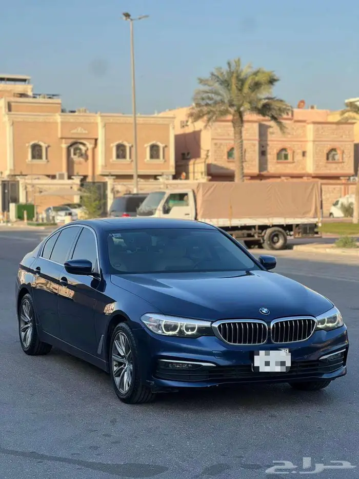 بي ام دبليو 2020 عداد 75 الف كاش او دفعات 520I 0