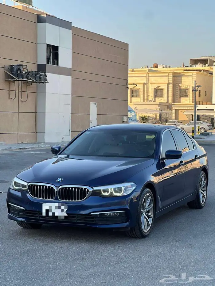 بي ام دبليو 2020 عداد 75 الف كاش او دفعات 520I 5