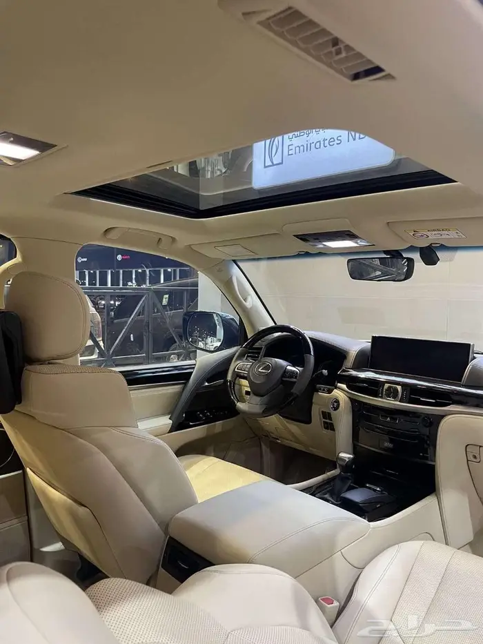لكزس LX570 2020 4