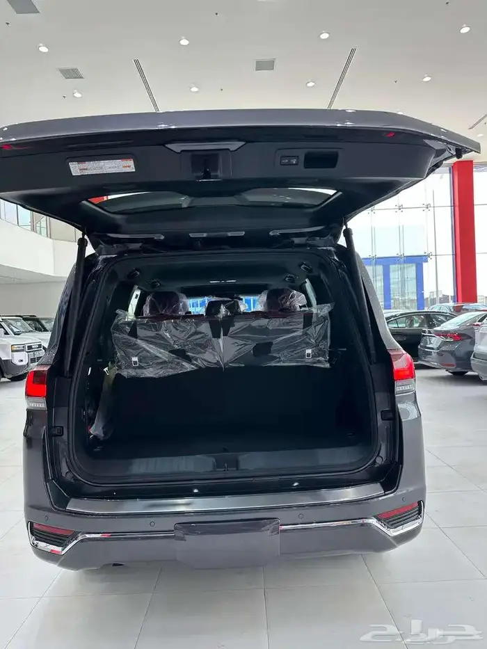 لاندكروزر 2025 VX.R اصفار سعودي كاش وتقسيط 3