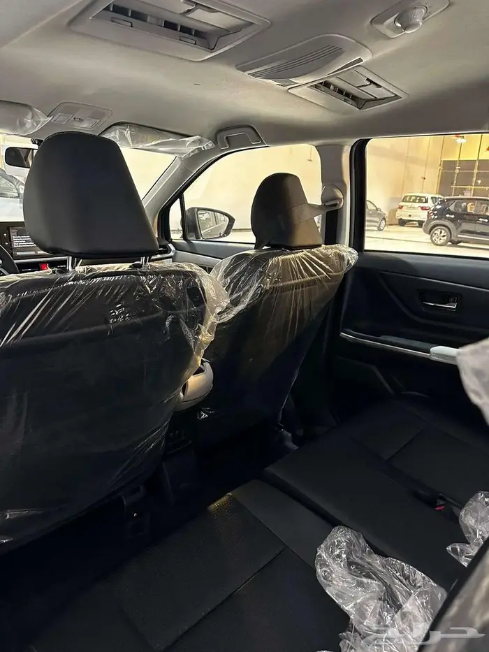 تويوتا فيلوز GLX فل كامل 2025 5