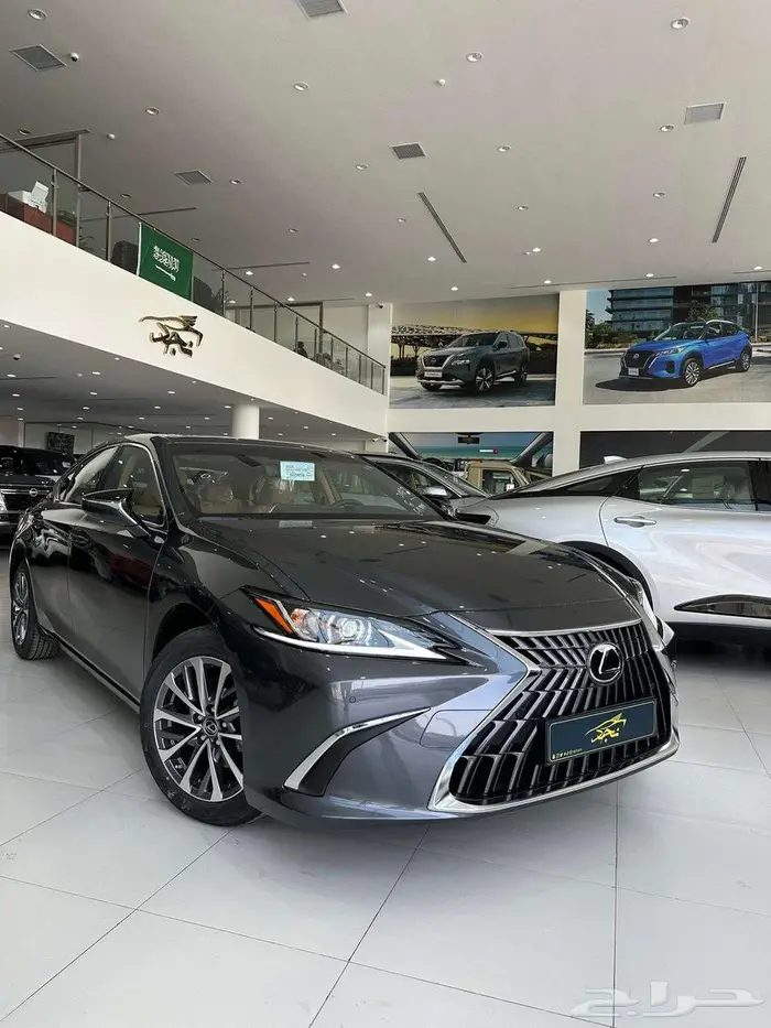 لكزس ES300h 2025 كاش وتقيسط جميع البنوك 0