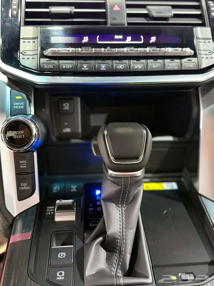 تويوتا لاندكروزر GR بريمي فل كامل 2025 بنزين 15