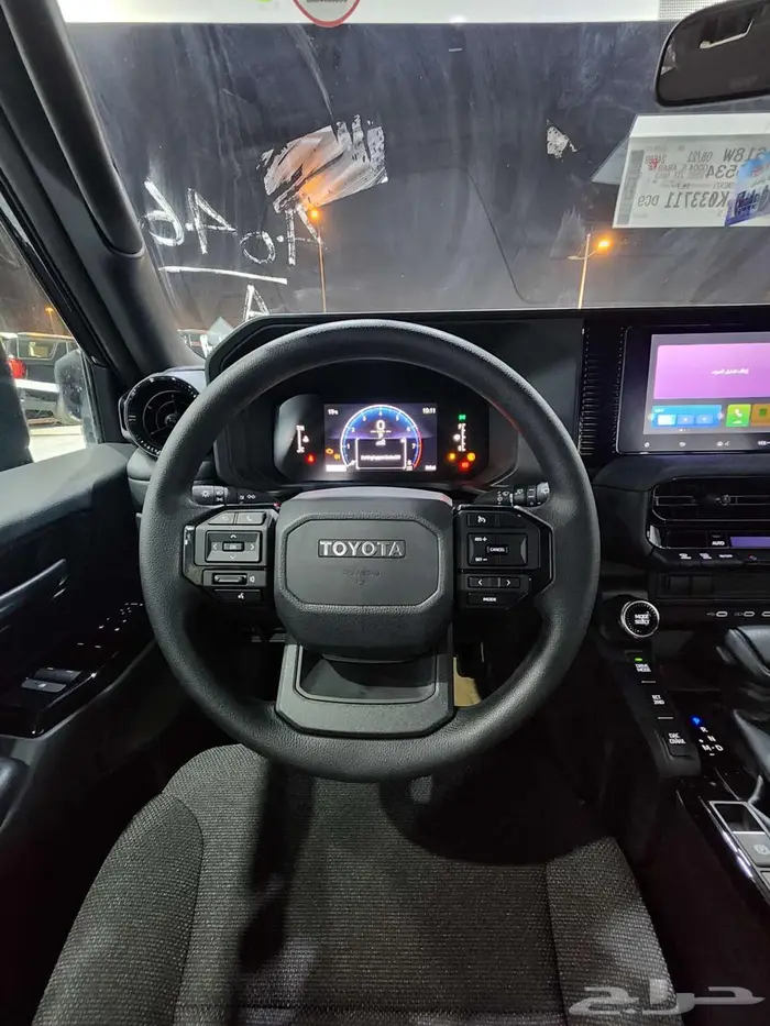 تويوتا برادو TXL1 بنزين 2025 السعر 181700 عرض خاص 7