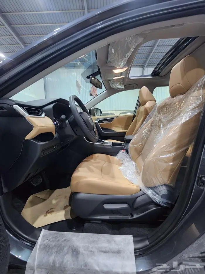 راف فور فتحه XLE هايبرد 2025 السعر 129950 10